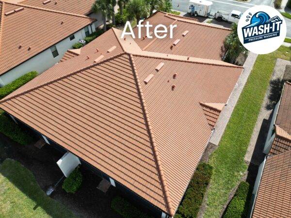 Roof Soft Wash Cleaning | Nokomis, FL
